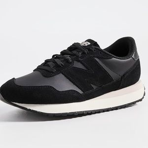 NWT New Balance 937 Sneakers Men’s Size 9 Black/Beige